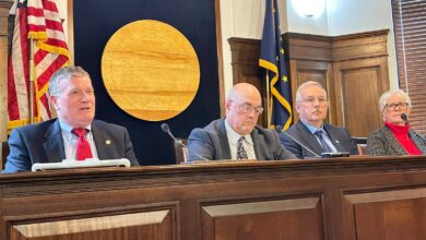 Market volatility complicates work for lawmakers in Alaska