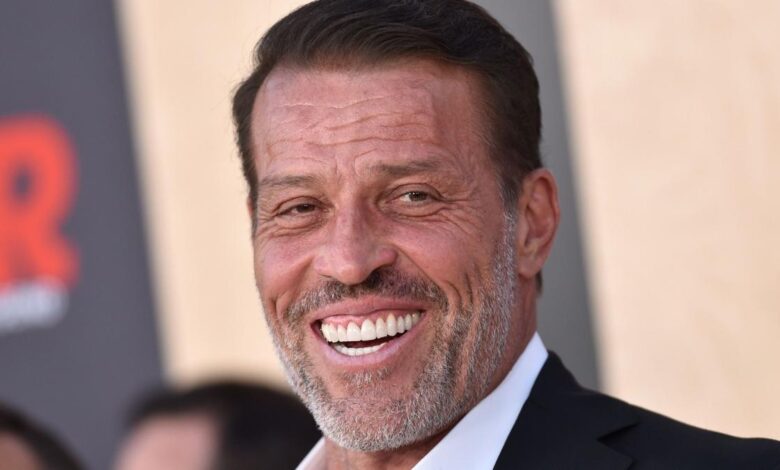 3 Lessons To Learn From Tony Robbins’ Seminars That You Can Apply To Your Finances 3 Lessons To Learn From Tony Robbins’ Seminars That You Can Apply To Your Finances