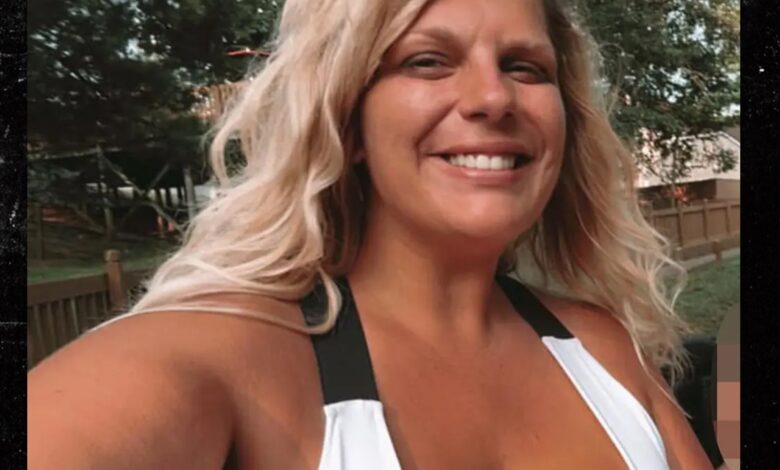 Alleged ‘Scream’ Mask Gangbang Teacher’s Attorney Requests Psych Exam, Judge Signs Off Alleged ‘Scream’ Mask Gangbang Teacher’s Attorney Requests Psych Exam, Judge Signs Off
