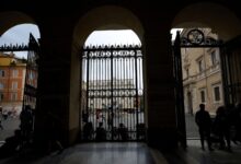 At Mass in housing projects and tourist hotspots, Romans pray next pope focuses on poverty and peace