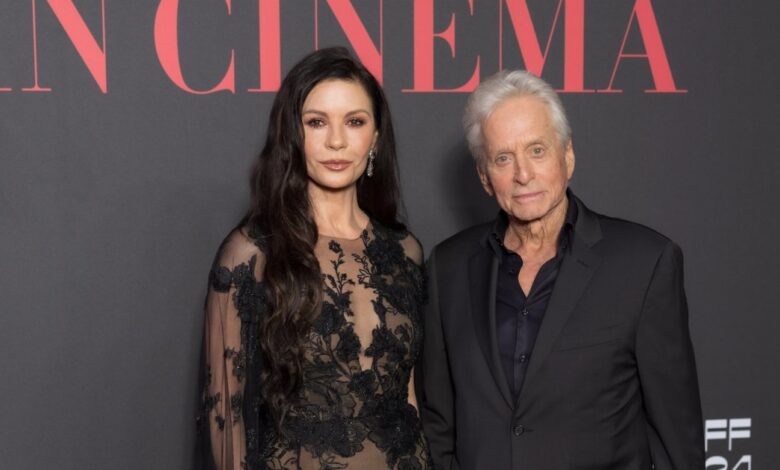 Catherine Zeta-Jones, Michael Douglas Share Sweet Graduation Pic of Carys Catherine Zeta-Jones, Michael Douglas Share Sweet Graduation Pic of Carys