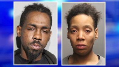 Dad opened fire with a gun in each hand, took cover behind minivan containing his 8 kids: prosecutors