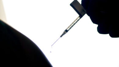 FDA gives Covid vaccine manufacturers instructions for next fall’s shot