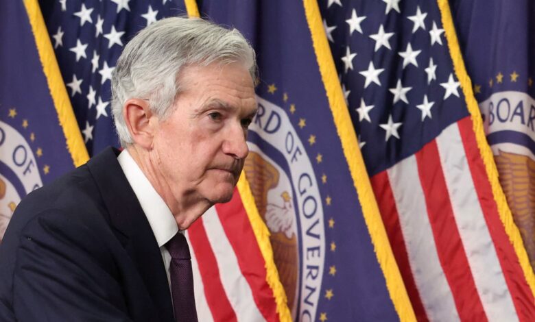 Federal Reserve will reduce staff by 10% in coming years, Powell memo says Federal Reserve will reduce staff by 10% in coming years, Powell memo says