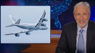 Jon Stewart Slams Donald Trump For Accepting Jet From Qatar Royals