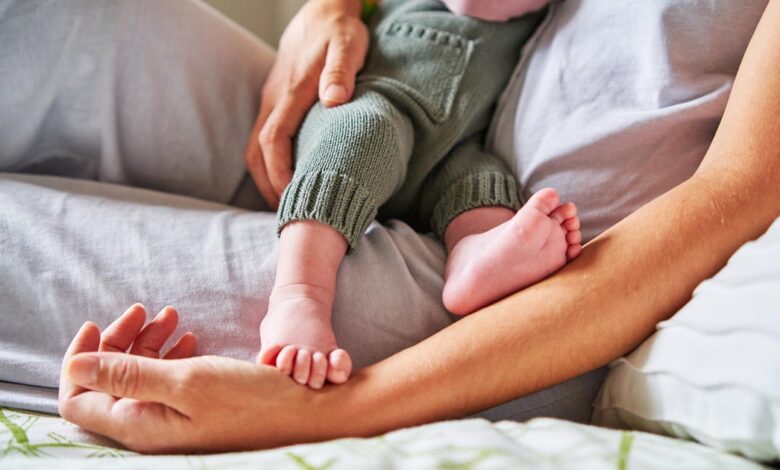 Moms in the U.S. report large decline in mental health in recent years, study finds Moms in the U.S. report large decline in mental health in recent years, study finds