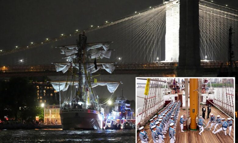 NYC Brooklyn Bridge crash Mexican Navy tall ship Cuauhtémoc was on annual journey for cadet training NYC Brooklyn Bridge crash Mexican Navy tall ship Cuauhtémoc was on annual journey for cadet training
