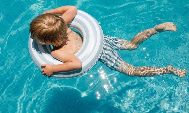Pool fences and life jackets could save hundreds of lives, CDC estimates Pool fences and life jackets could save hundreds of lives, CDC estimates