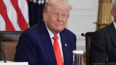 Trump threatens 50% tariffs on EU and 25% penalties on smart phones
