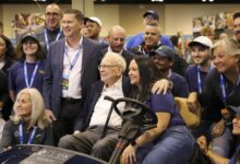 Warren Buffett tells WSJ he stepped aside as CEO after feeling old