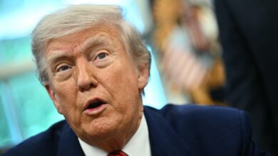 Trump’s top meme coin investors visit White House