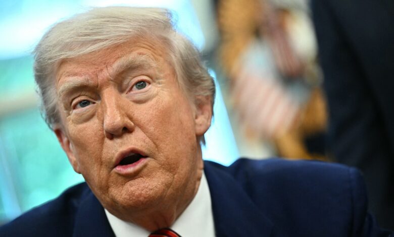 Trump’s top meme coin investors visit White House Trump’s top meme coin investors visit White House