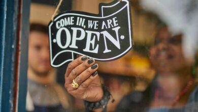 What’s open and closed for Memorial Day? See which stores are operating today.