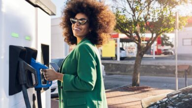 Memorial Day weekend gas prices could be cheapest since 2021