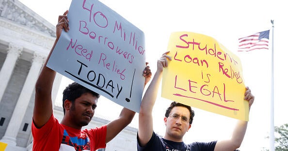 Student loan collections resume as record number of borrowers fall behind on payments Student loan collections resume as record number of borrowers fall behind on payments