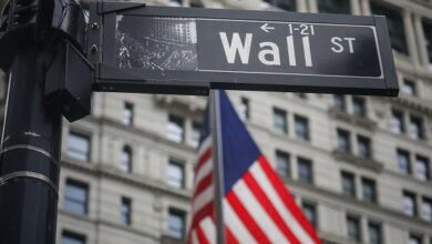 Markets close lower after Trump lobs tariff threats at Apple and EU