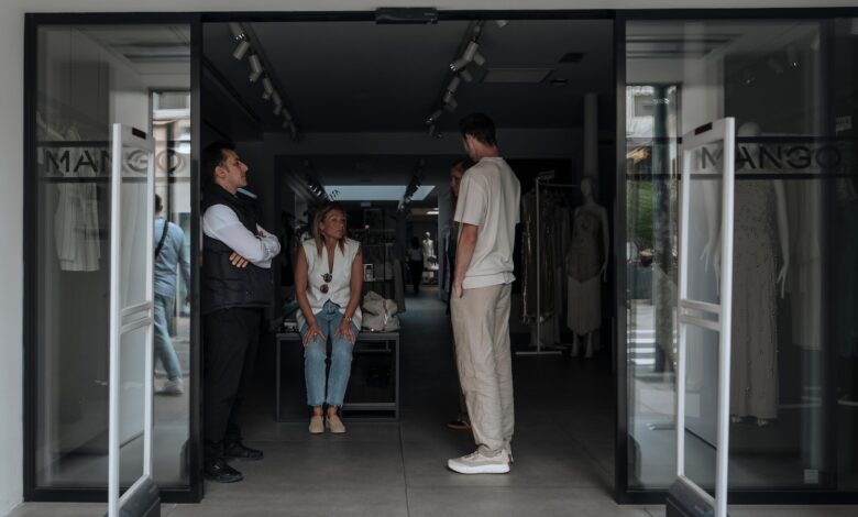 Power outage hits Cannes Film Festival and traffic in southeastern France Power outage hits Cannes Film Festival and traffic in southeastern France