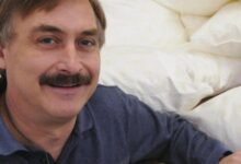 The My Pillow King – CBS News
