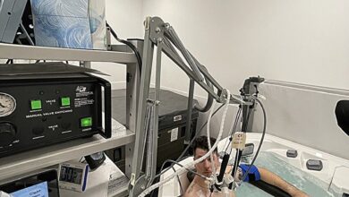 A good soak in a hot tub might beat a sauna for health benefits