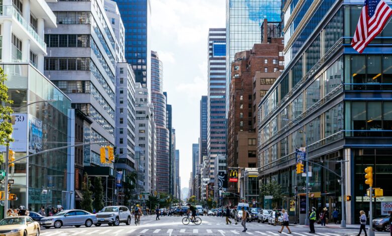 CEO recession expectations decline from April scare, survey says CEO recession expectations decline from April scare, survey says
