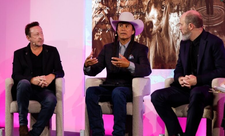 Julian Lennon Launches ‘Love the Earth’ Animated Series at SXSW London Julian Lennon Launches ‘Love the Earth’ Animated Series at SXSW London