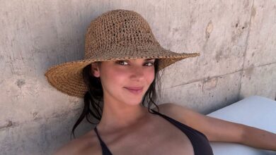 Kendall Jenner Tans in Tiny Black Bikini on Desert Trip