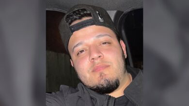 Kilmar Abrego Garcia pleads not guilty to human smuggling charges