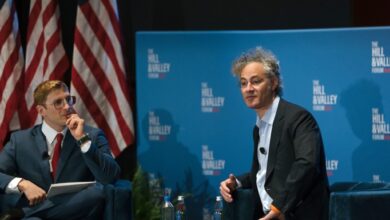Lawmakers demand Palantir provide information about U.S. contracts