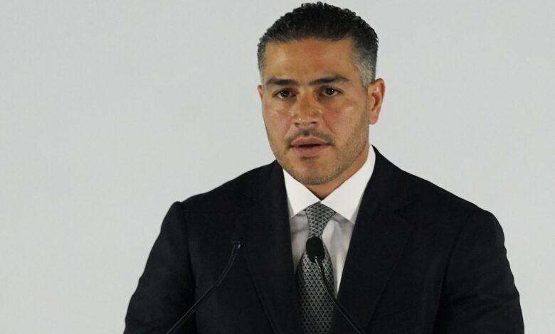 Mexico’s security chief says drug cartels are recruiting former Colombian soldiers Mexico’s security chief says drug cartels are recruiting former Colombian soldiers