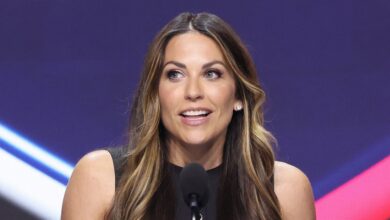 NHL Draft 2025: Meredith Gaudreau’s Emotional Standing Ovation