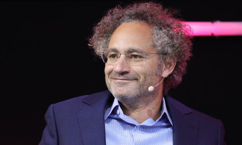 Palantir teams up with Fannie Mae in AI push to sniff out mortgage fraud Palantir teams up with Fannie Mae in AI push to sniff out mortgage fraud