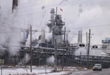 Suncor violated pollution permits for 900 hours during shutdown