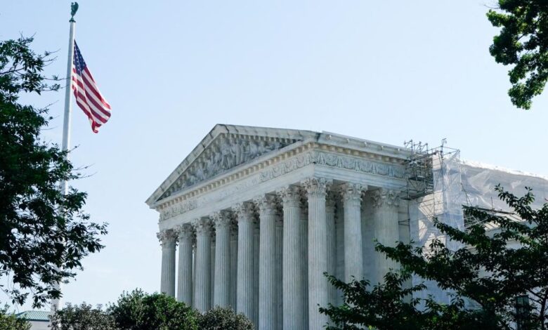 Supreme Court throws out B Mexico lawsuit against US gun makers Supreme Court throws out B Mexico lawsuit against US gun makers