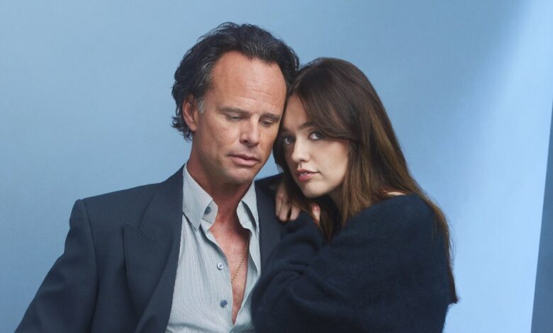 Walton Goggins and Aimee Lou Wood on White Lotus Feud Rumors, Cut Sex Scene Walton Goggins and Aimee Lou Wood on White Lotus Feud Rumors, Cut Sex Scene