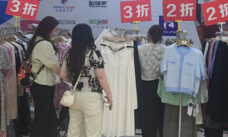 Why aren’t Chinese consumers spending enough money? Why aren’t Chinese consumers spending enough money?