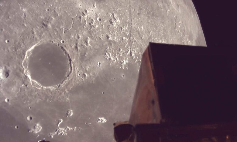 Private Japanese lunar lander makes descent to surface of the moon, but fate is unknown Private Japanese lunar lander makes descent to surface of the moon, but fate is unknown