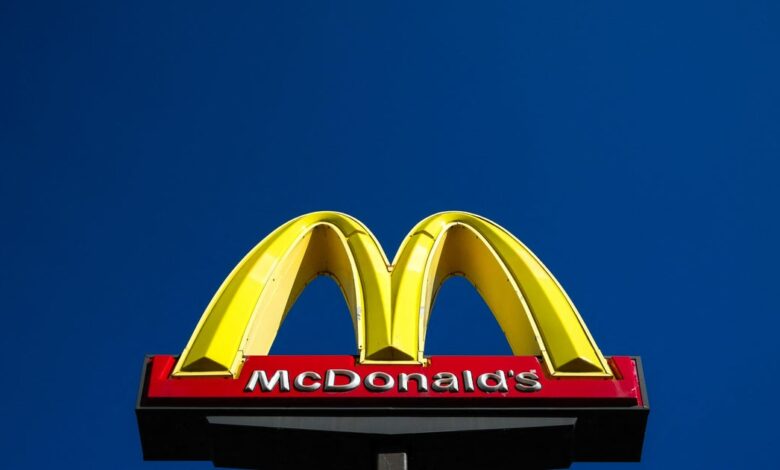 McDonald’s shares slip after downgrade spurred by weight-loss drug popularity McDonald’s shares slip after downgrade spurred by weight-loss drug popularity