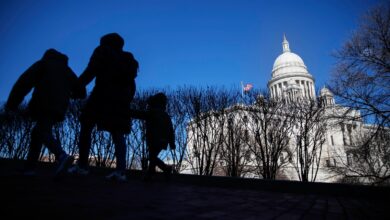 Rhode Island lawmakers pass bill to ban sales of assault weapons