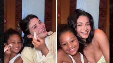Kylie Jenner Shares Natural Beauty Lesson During Makeup Session With Stormi