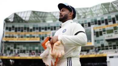 Pant is never disrespectful as such