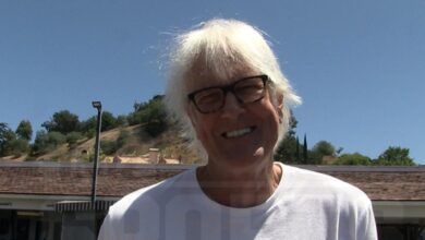 ‘Roundball Rock’ Creator John Tesh Stoked for Iconic Tune’s Return to NBA on NBC