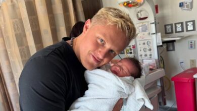 Zac Affleck Posts Adorable Pics With Newborn Daughter Penelope