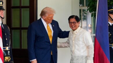 Trump announces trade deals with the Philippines and Indonesia, setting 19% tariff rate
