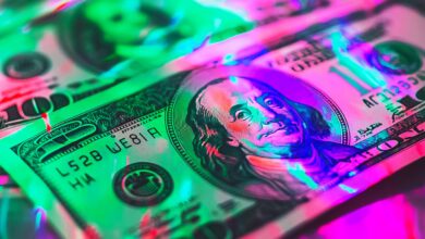 Bank Insider Reportedly Forges Names and Fills Out Fake Withdrawal Slips, Drains ,000 From Accounts of Eight Customers