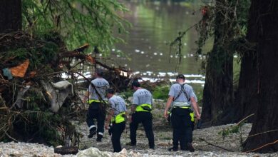 ‘This came at night’: Texas officials say they were caught off guard by deadly rainstorms, flooding ‘This came at night’: Texas officials say they were caught off guard by deadly rainstorms, flooding