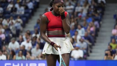 Coco Gauff’s 1st match with new serve coach a struggle but also a win