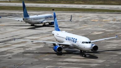 FAA issues ground stop for United Airlines flights at several airports around the country