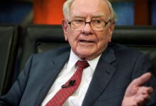 Berkshire Hathaway shareholders gather for 1st annual meeting without Warren Buffet on stage