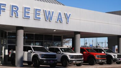 5 costly mistakes to avoid before buying your next car, according to Edmunds