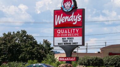 McDonald’s and Wendy’s report breakfast sales are down. Here’s what that says about the economy.